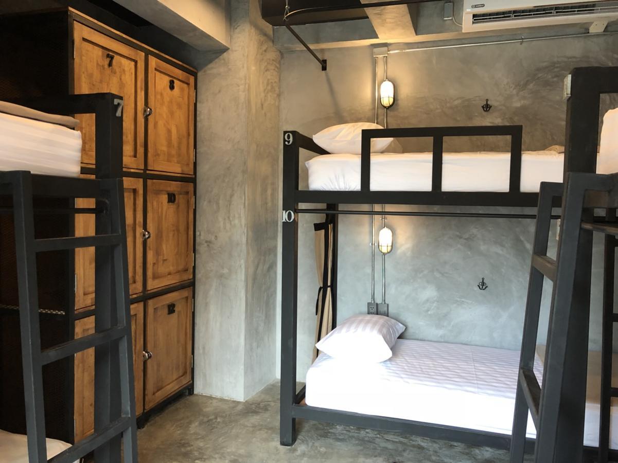 Blackjack Bar And Hostel Chaweng  Bagian luar foto