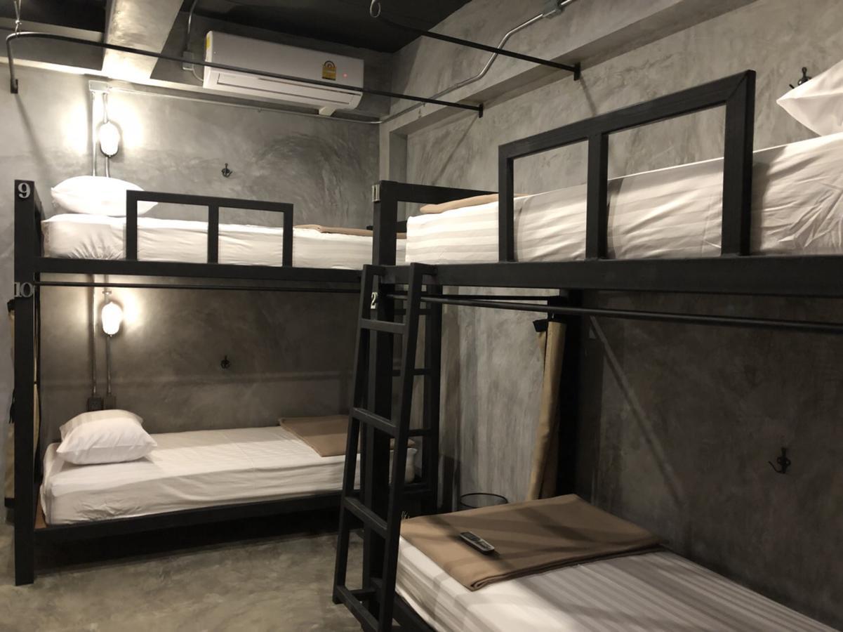 Blackjack Bar And Hostel Chaweng  Bagian luar foto