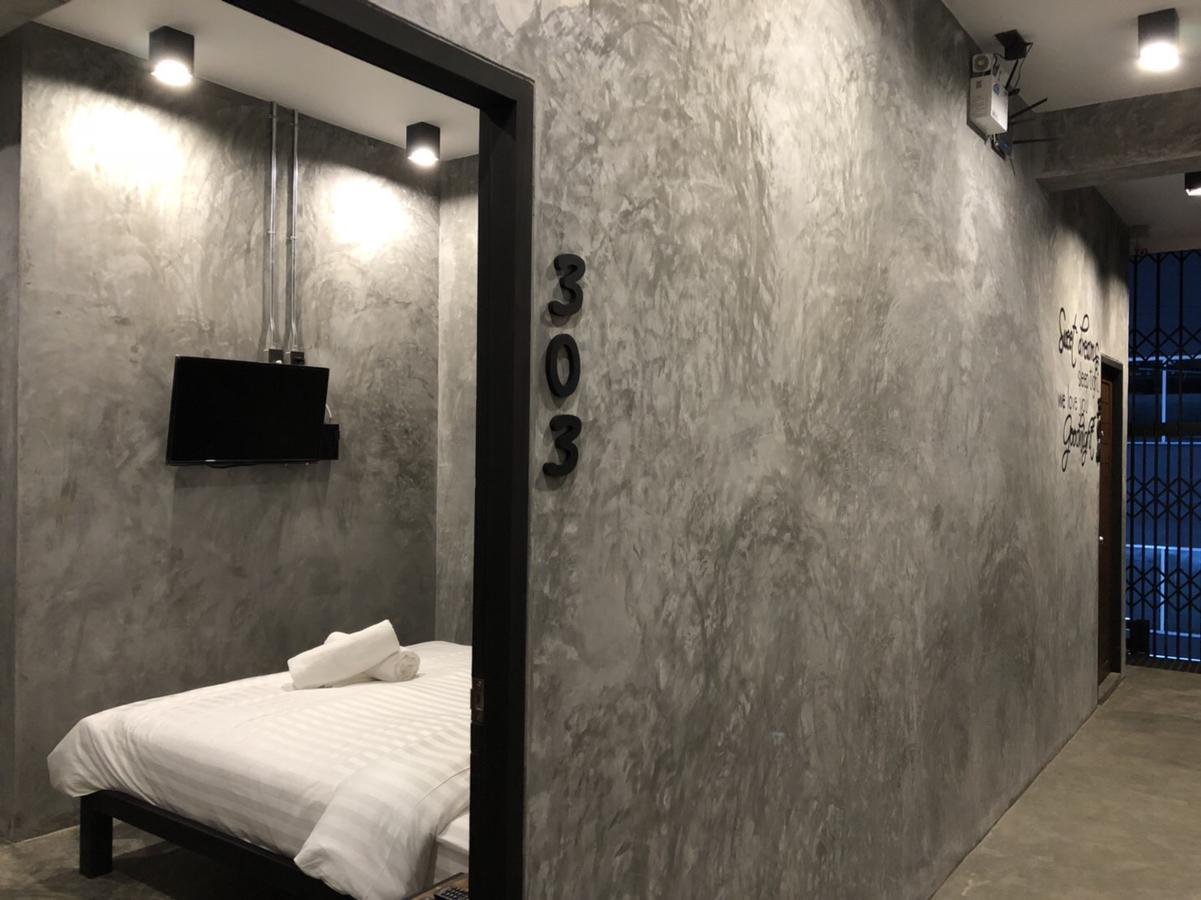 Blackjack Bar And Hostel Chaweng  Bagian luar foto