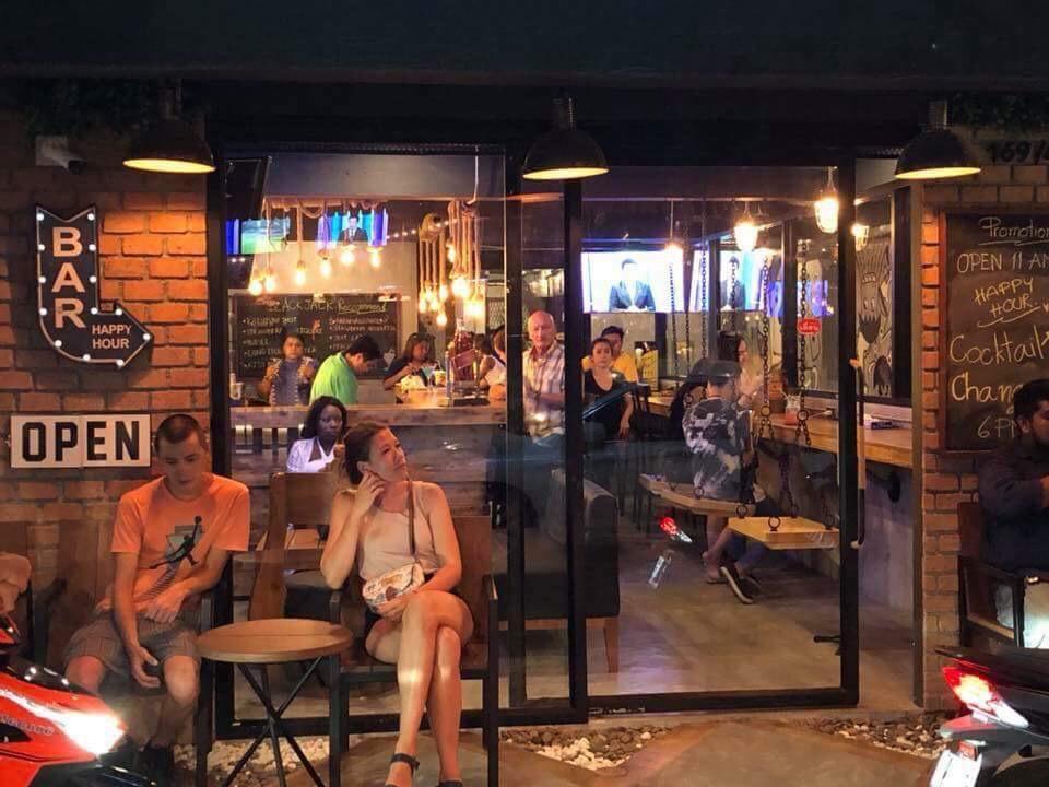 Blackjack Bar And Hostel Chaweng  Bagian luar foto